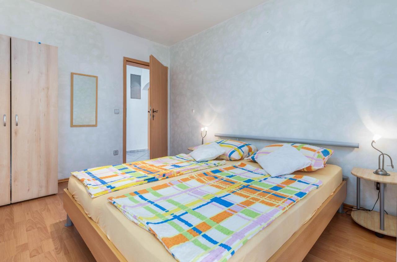 Apartments Ankica Blue Peroj Bagian luar foto